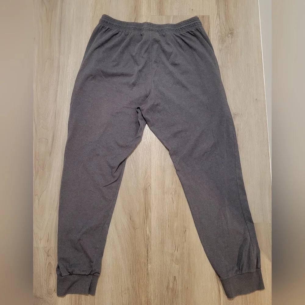Champion Men's Cotton Jogger in size XL Grey